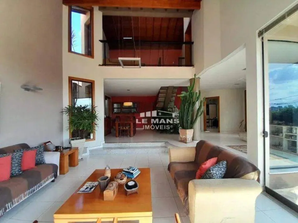 Casa, 3 quartos, 243 m² - Foto 11