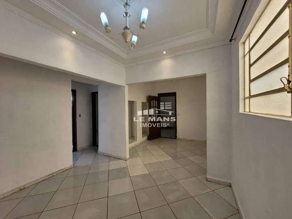 Casa, 4 quartos, 152 m² - Foto 1