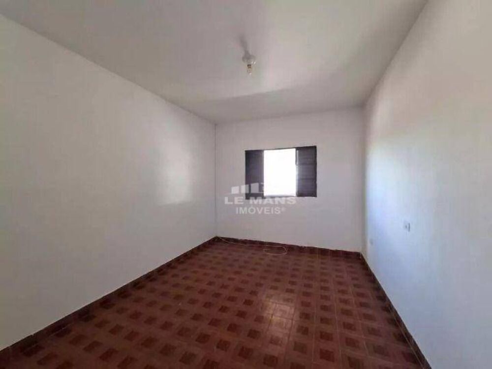 Casa à venda com 3 quartos, 167m² - Foto 3