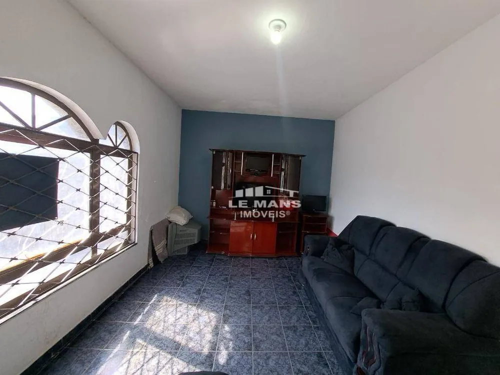 Casa, 5 quartos, 160 m² - Foto 1