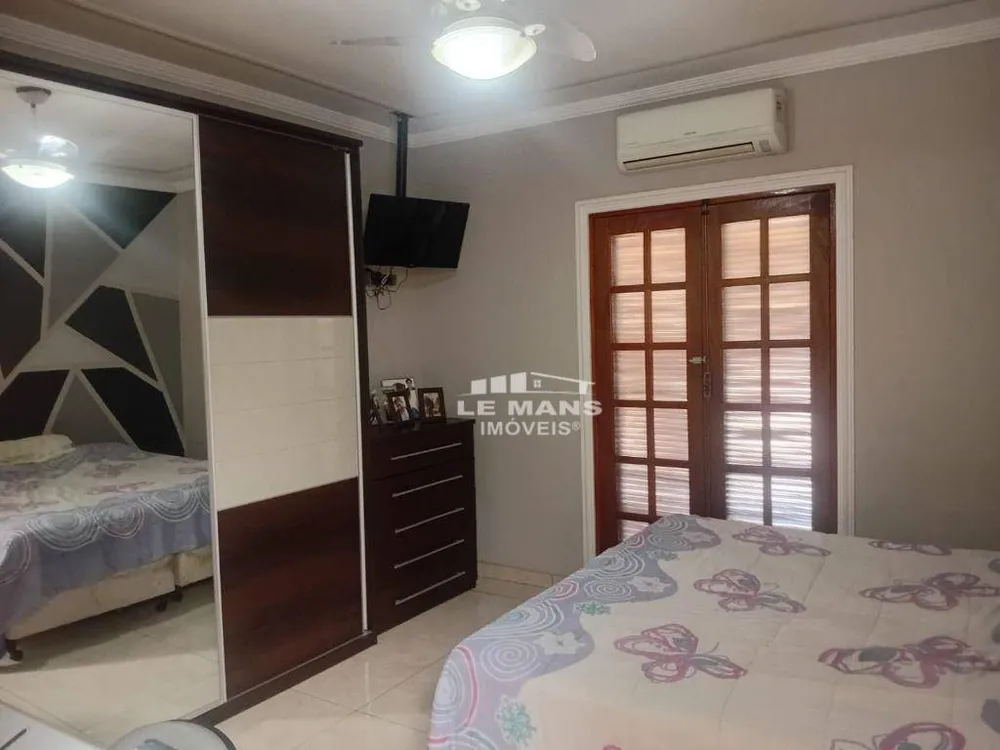 Chácara, 3 quartos, 1300 m² - Foto 2