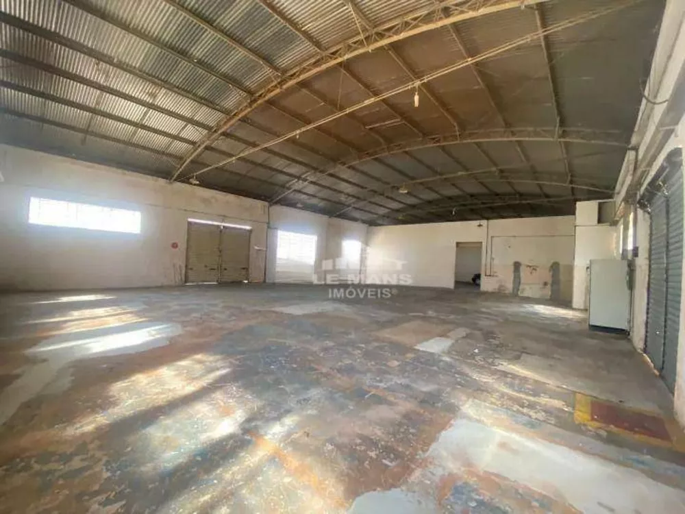 Loja-Salão, 2050 m² - Foto 14