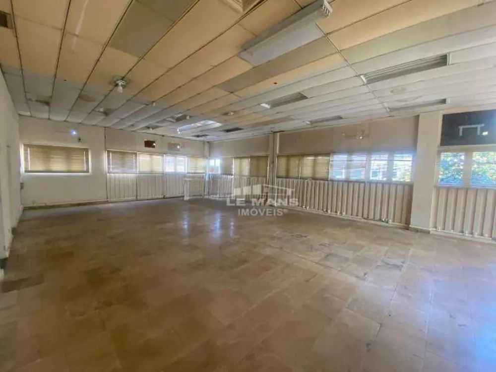 Loja-Salão, 2050 m² - Foto 2