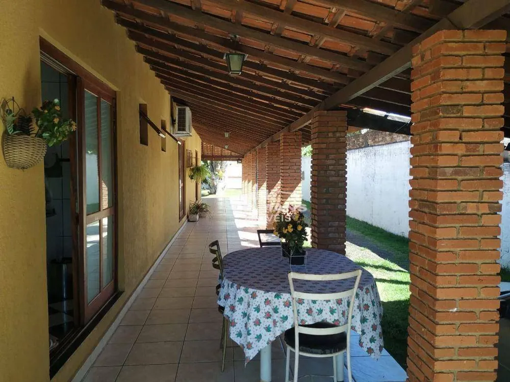 Chácara, 4 quartos, 800 m² - Foto 4