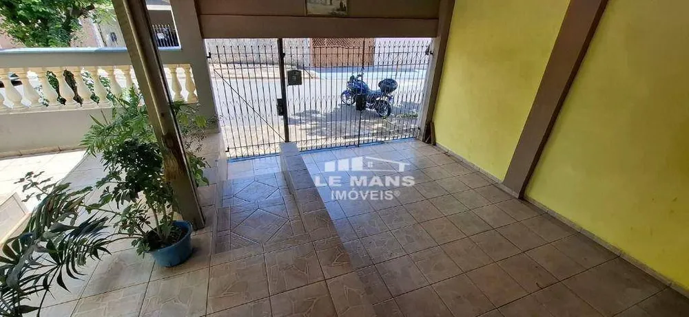 Casa, 3 quartos, 138 m² - Foto 1