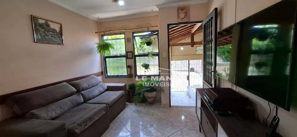 Casa, 3 quartos, 138 m² - Foto 3