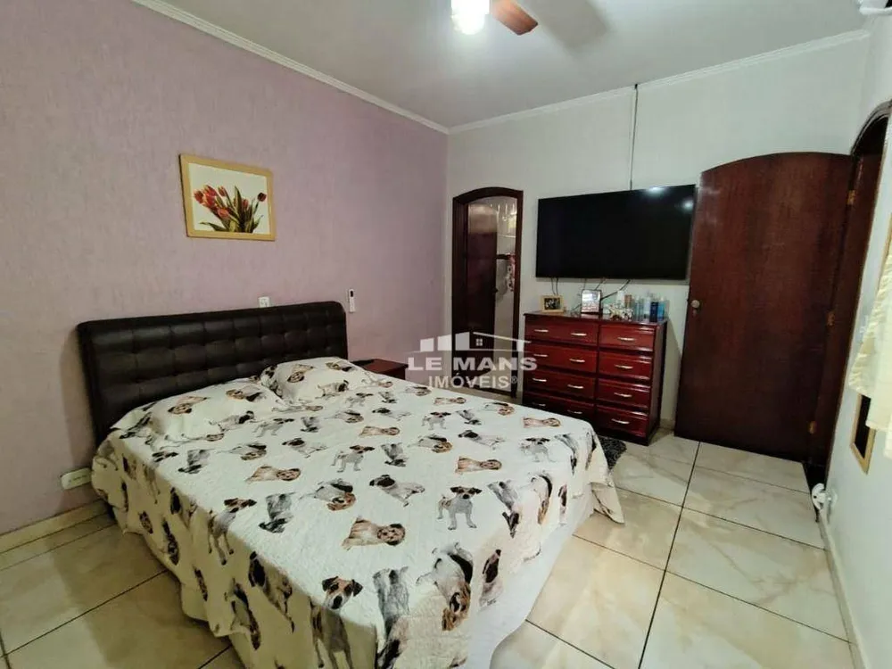 Casa, 3 quartos, 164 m² - Foto 4