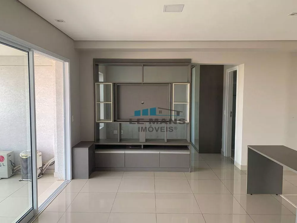 Apartamento para alugar com 1 quarto, 54m² - Foto 1