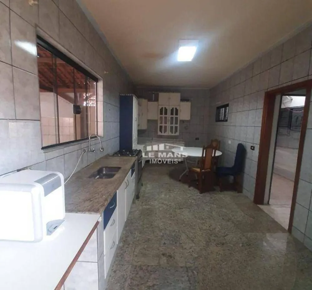 Casa, 3 quartos, 120 m² - Foto 2