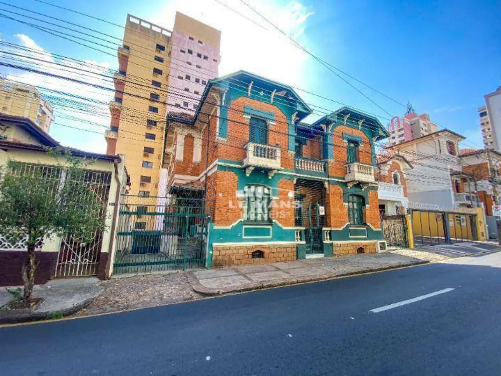 Casa, 3 quartos, 220 m² - Foto 1