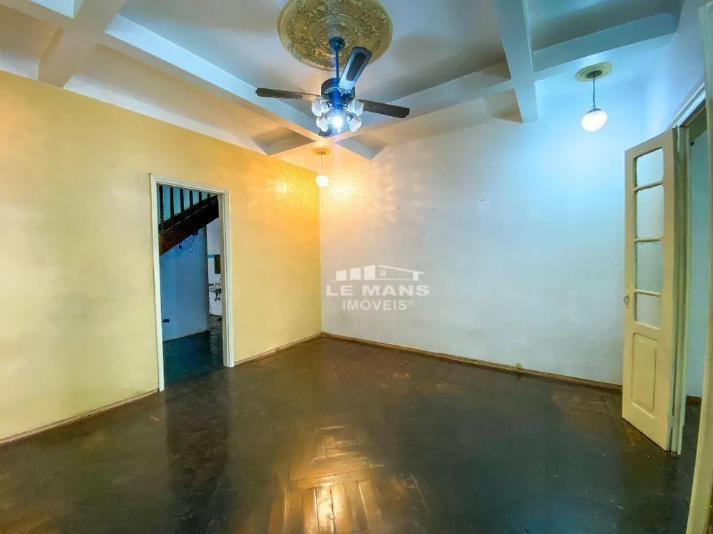 Casa, 3 quartos, 220 m² - Foto 3