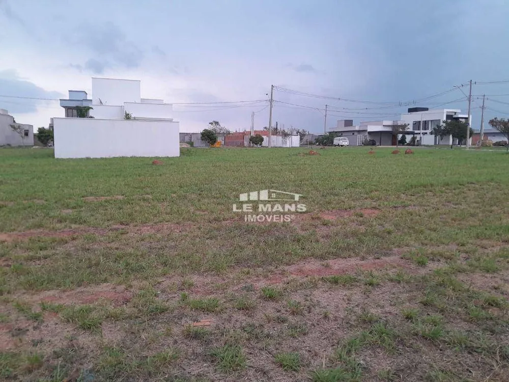 Loteamento e Condomínio, 200 m² - Foto 1