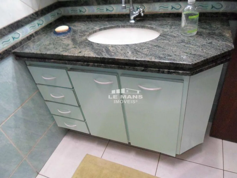 Casa, 3 quartos, 182 m² - Foto 13