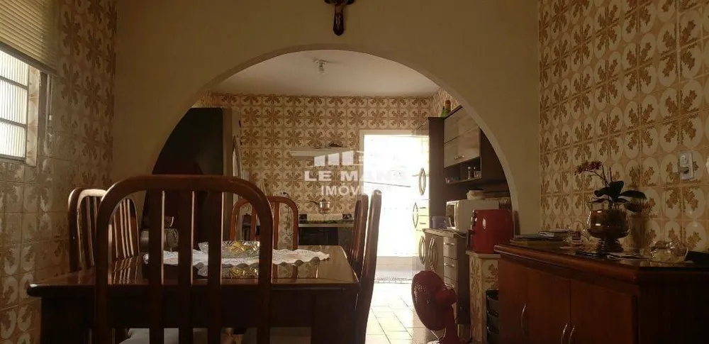 Casa, 2 quartos, 130 m² - Foto 2