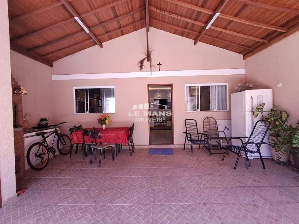 Casa, 3 quartos, 122 m² - Foto 2