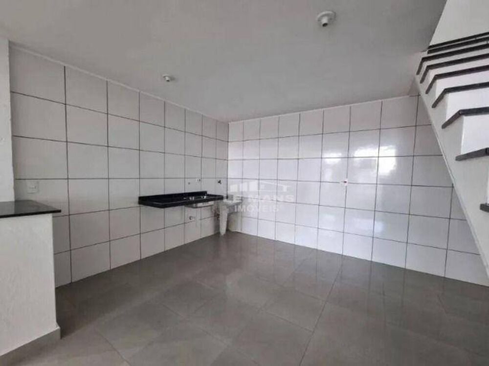 Depósito-Galpão-Armazém para alugar, 190m² - Foto 2