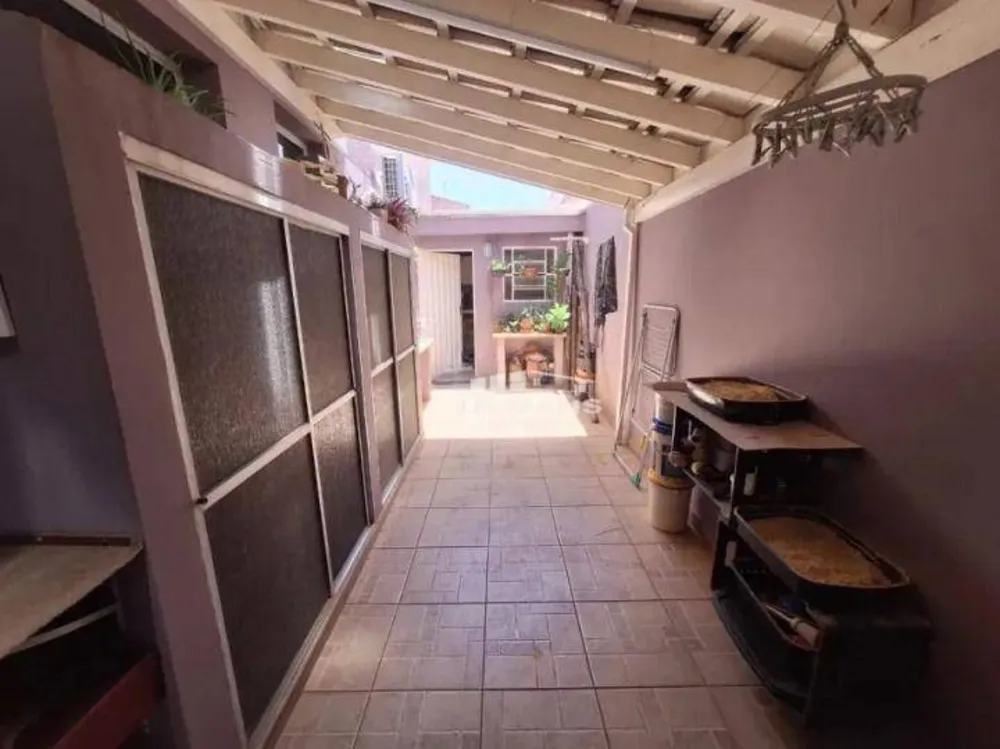 Casa, 2 quartos, 243 m² - Foto 12