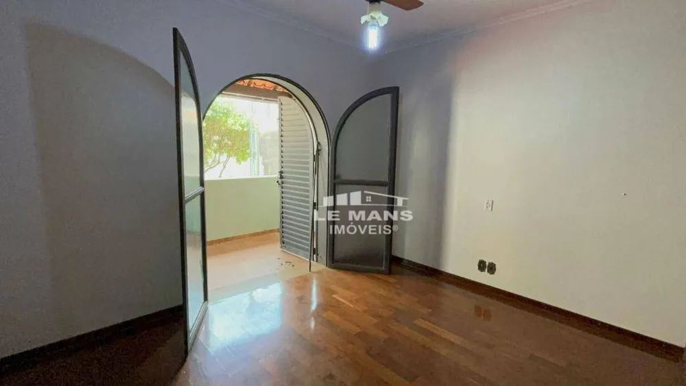 Casa, 3 quartos, 186 m² - Foto 11