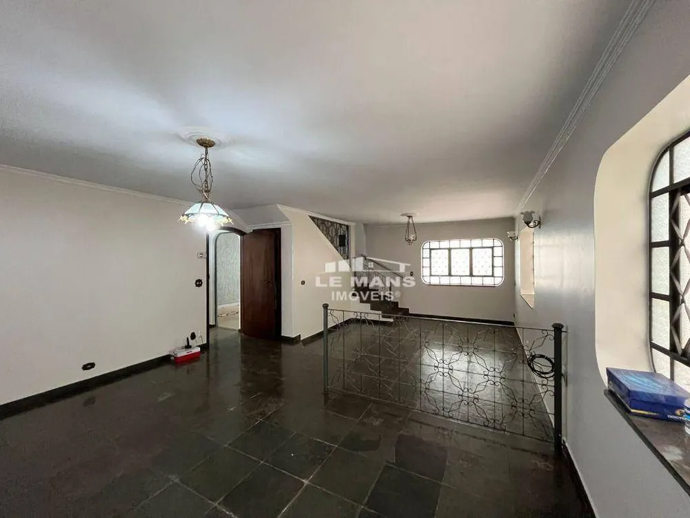 Casa, 3 quartos, 186 m² - Foto 1