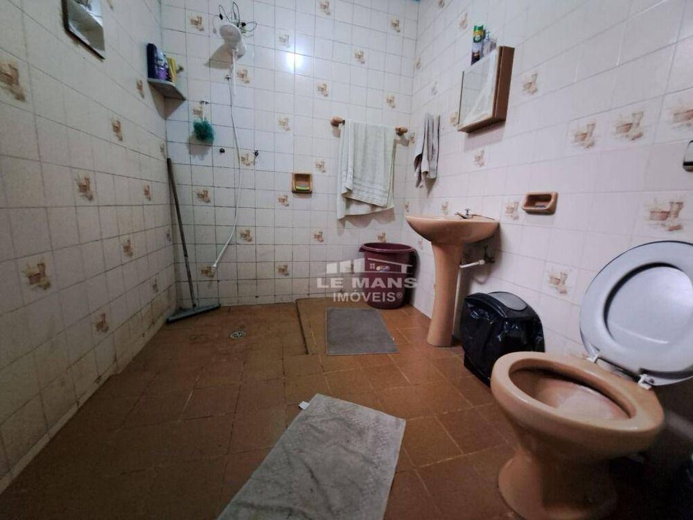 Casa, 3 quartos, 144 m² - Foto 13
