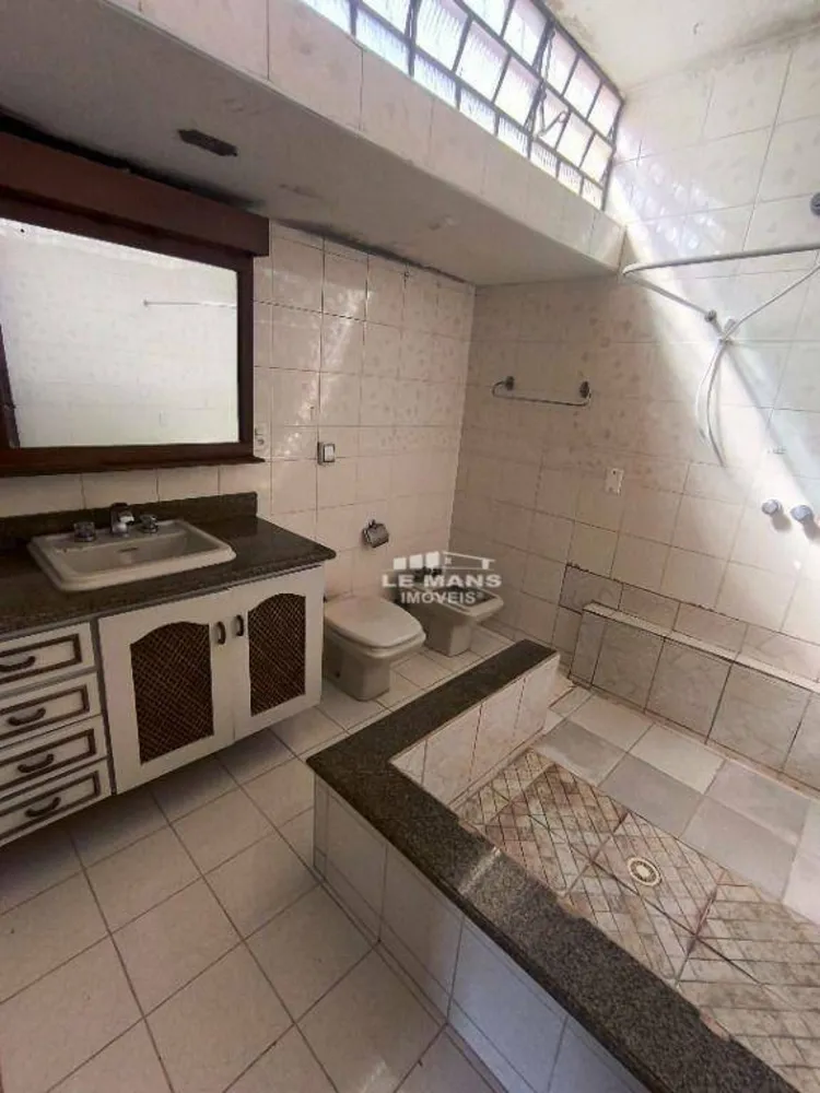 Casa, 5 quartos, 252 m² - Foto 2