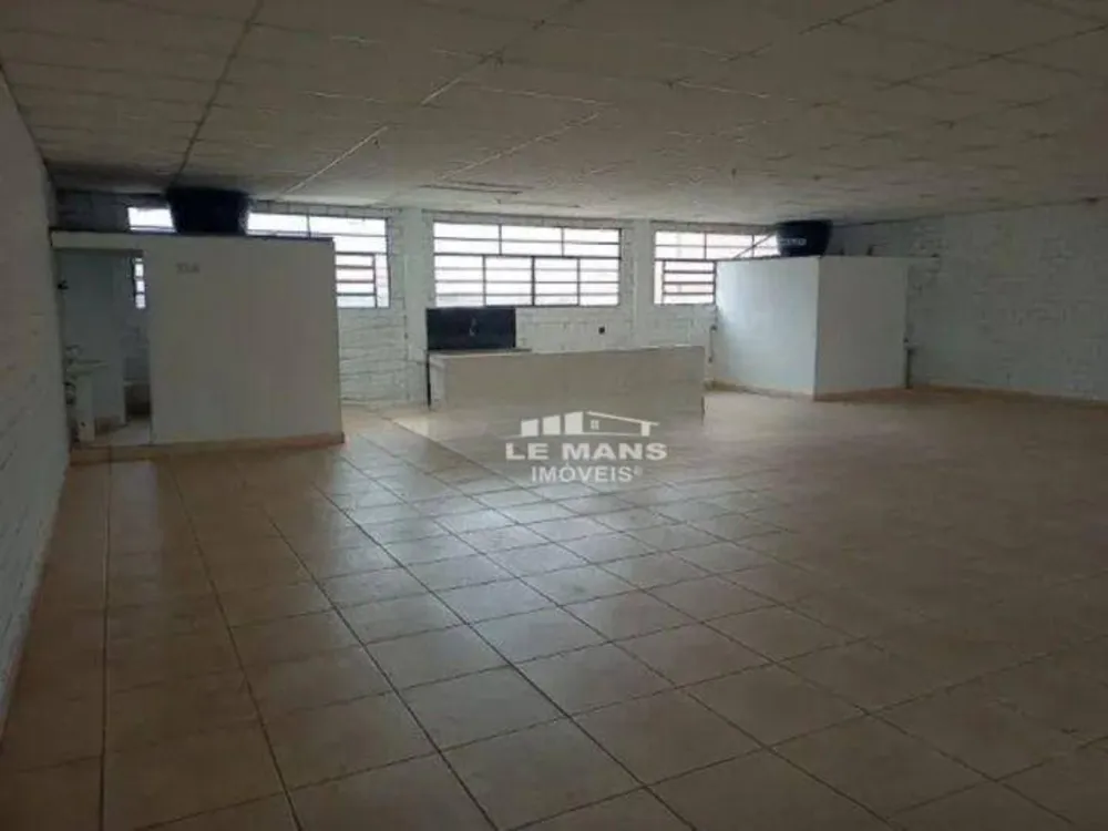 Loja-Salão, 556 m² - Foto 1