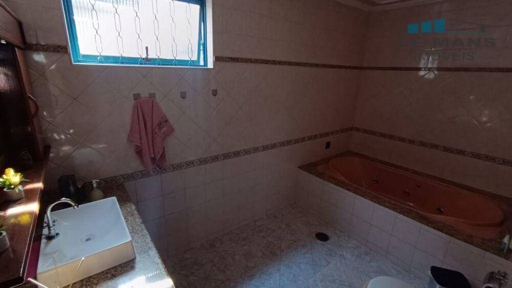 Casa, 4 quartos, 214 m² - Foto 6