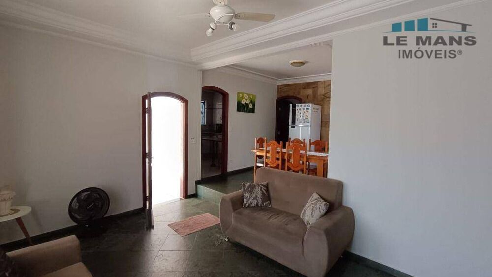 Casa, 4 quartos, 214 m² - Foto 3