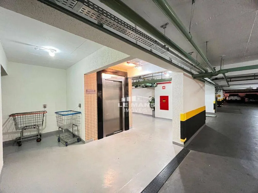 Apartamento, 3 quartos, 218 m² - Foto 12