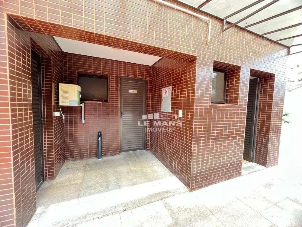 Apartamento, 3 quartos, 218 m² - Foto 11