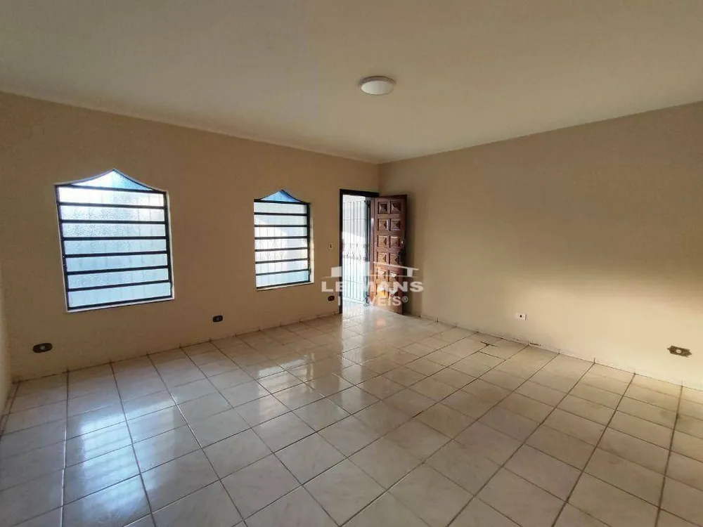 Casa, 3 quartos, 190 m² - Foto 1