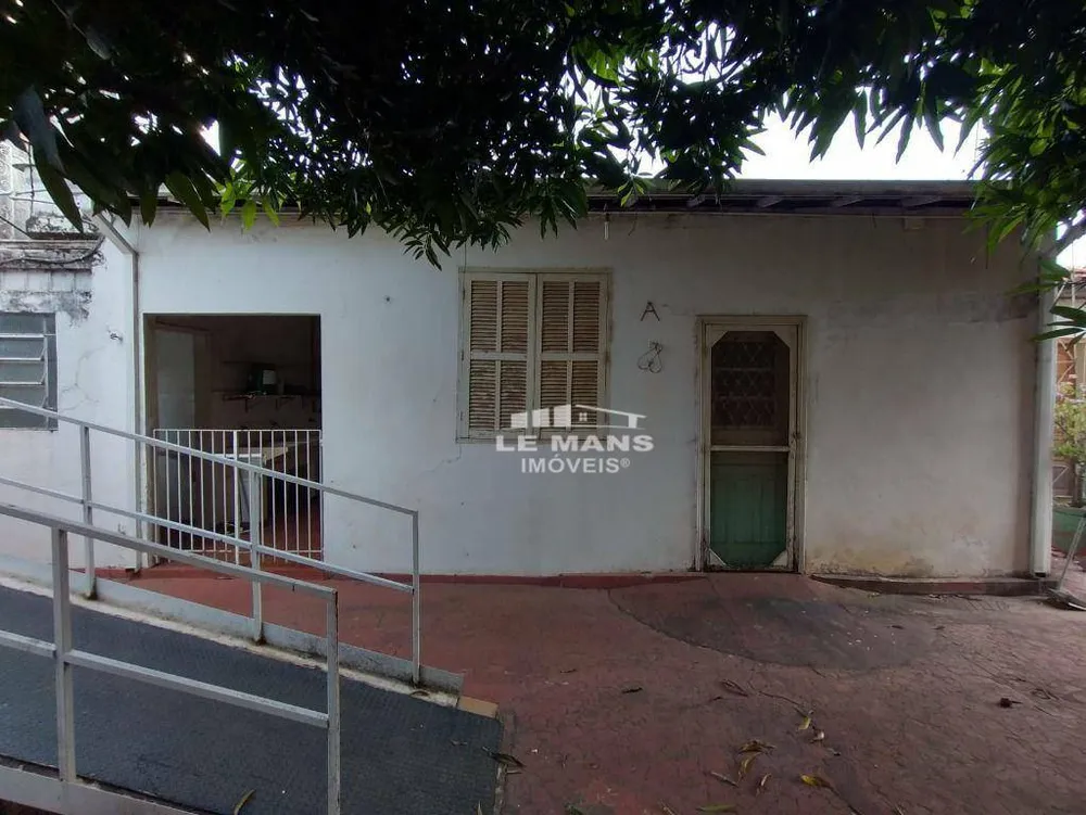 Casa, 4 quartos, 232 m² - Foto 1