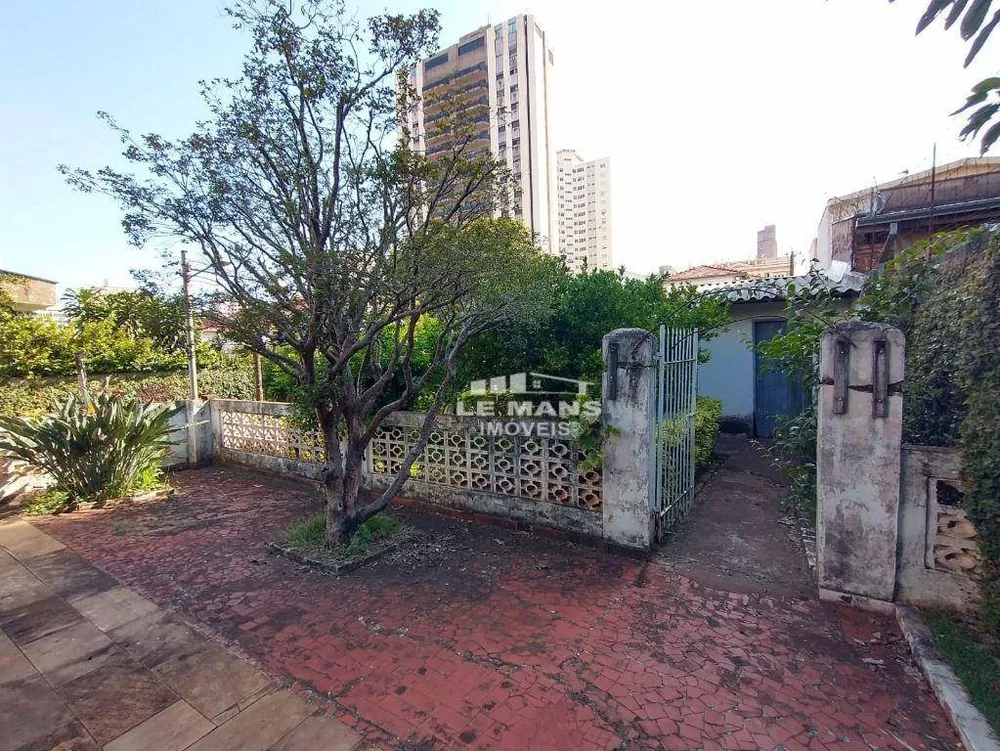 Casa, 4 quartos, 232 m² - Foto 2