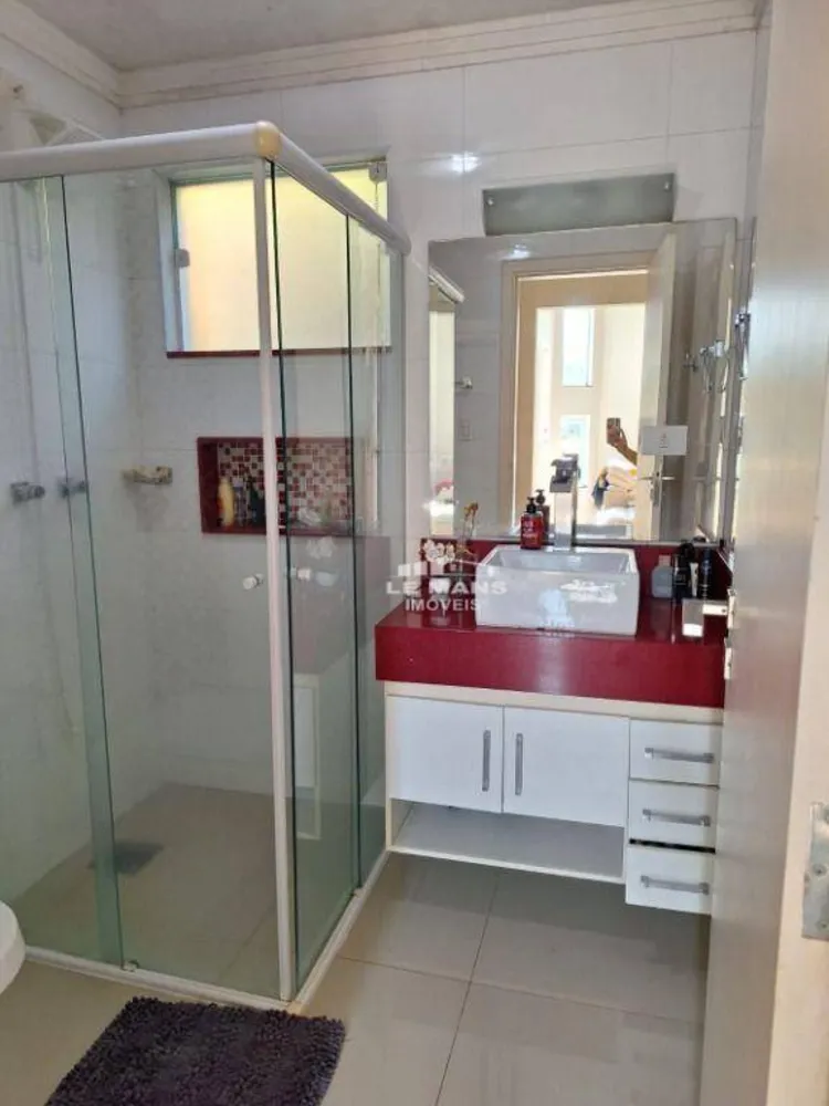 Casa, 3 quartos, 238 m² - Foto 5