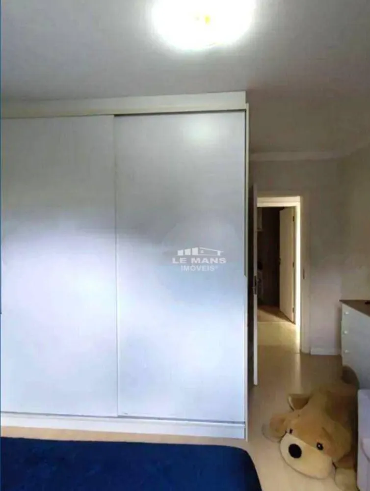 Casa, 3 quartos, 238 m² - Foto 4