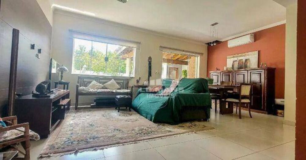 Casa de Condomínio à venda com 3 quartos, 154m² - Foto 1