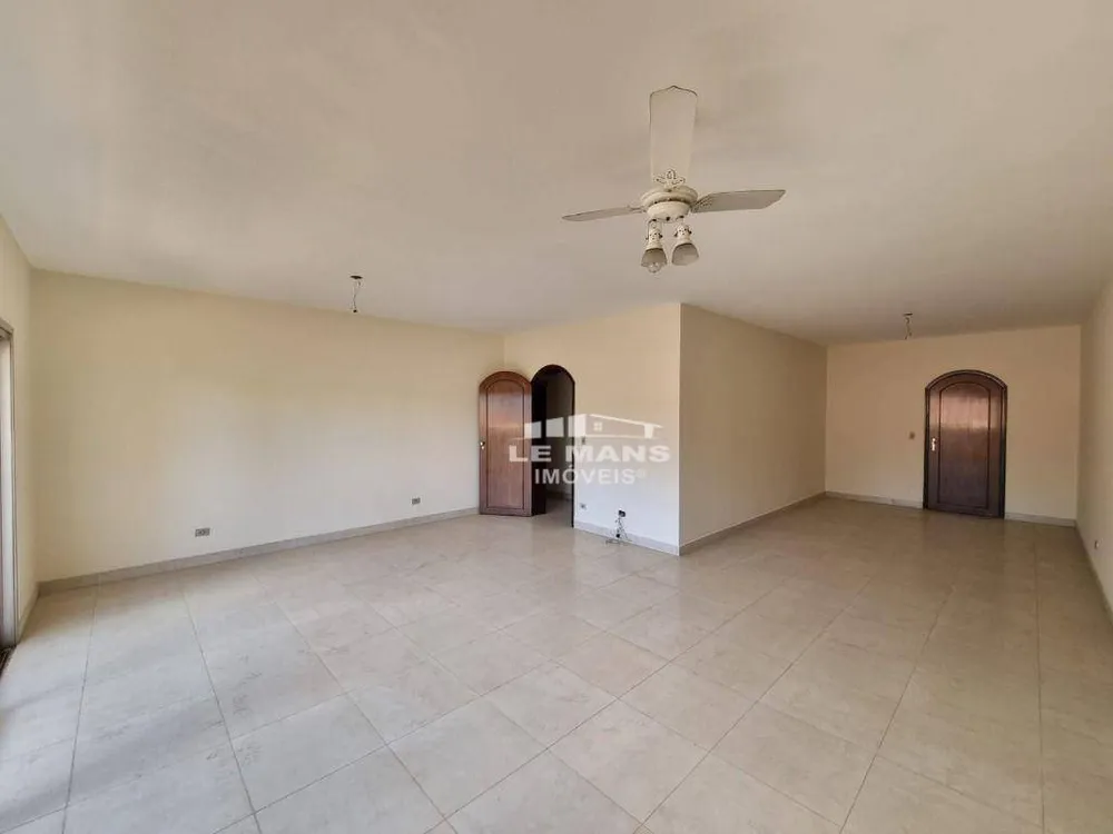 Apartamento, 3 quartos, 150 m² - Foto 1