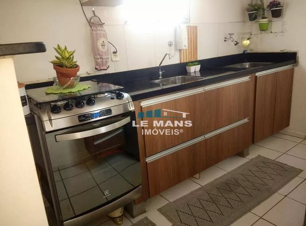 Apartamento à venda com 2 quartos, 49m² - Foto 6