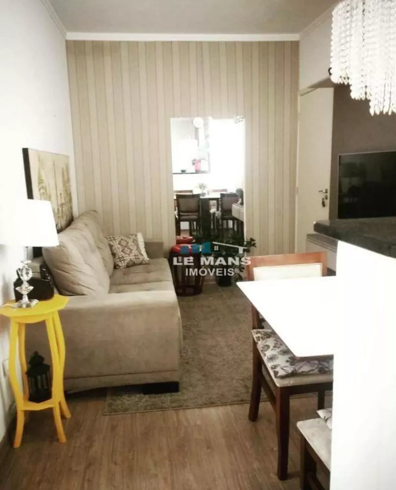 Apartamento à venda com 2 quartos, 49m² - Foto 3