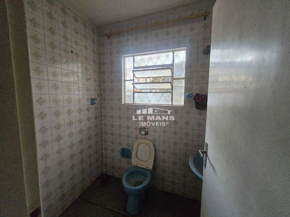 Casa, 4 quartos, 268 m² - Foto 2