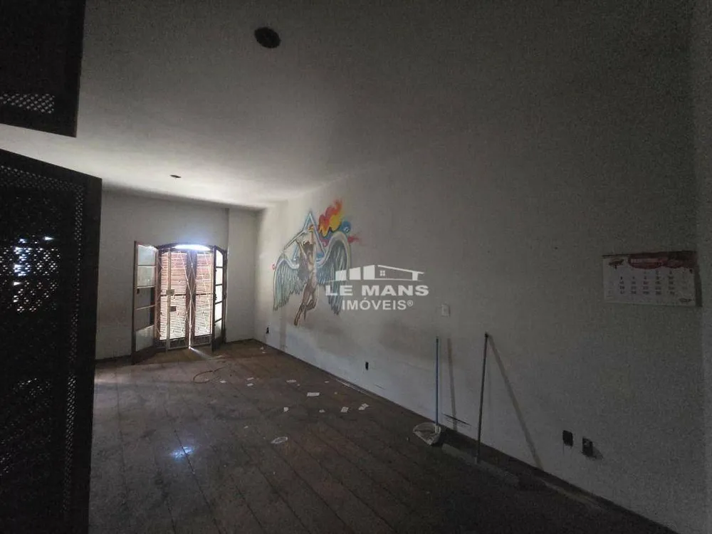 Casa, 4 quartos, 268 m² - Foto 5