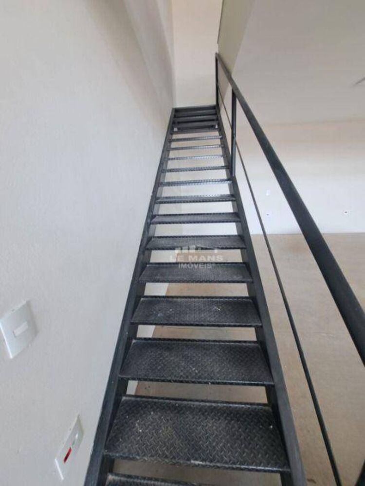 Depósito-Galpão-Armazém para alugar, 220m² - Foto 7