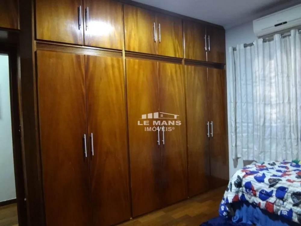 Casa, 3 quartos, 297 m² - Foto 18