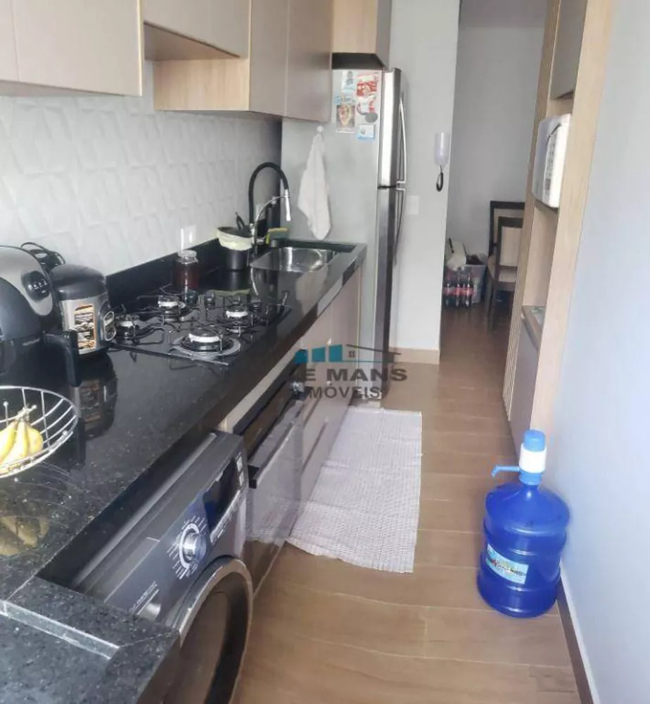 Apartamento à venda com 2 quartos, 65m² - Foto 1