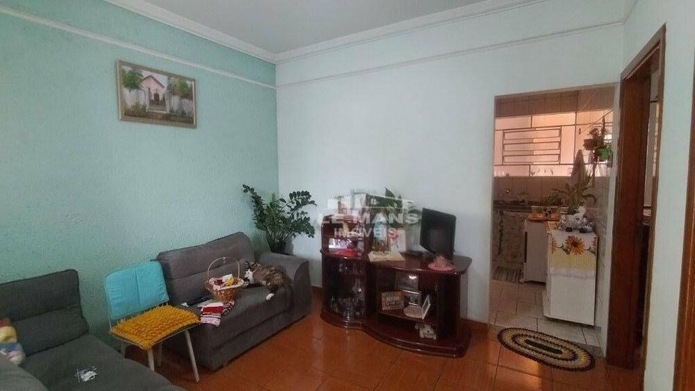 Casa à venda com 6 quartos, 232m² - Foto 10