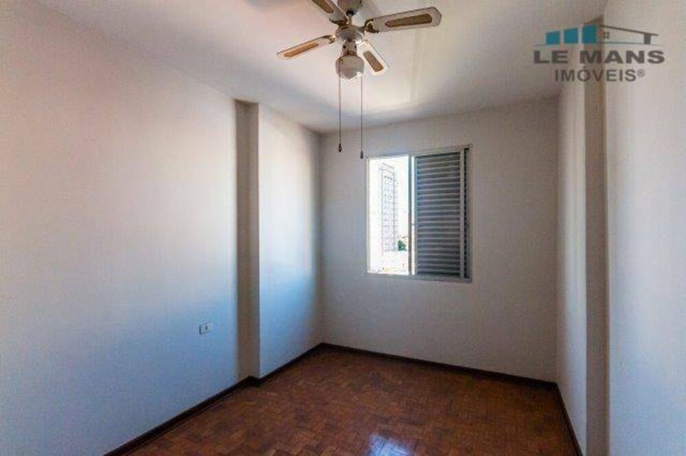Apartamento à venda com 2 quartos, 65m² - Foto 5