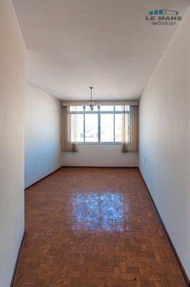 Apartamento à venda com 2 quartos, 65m² - Foto 2