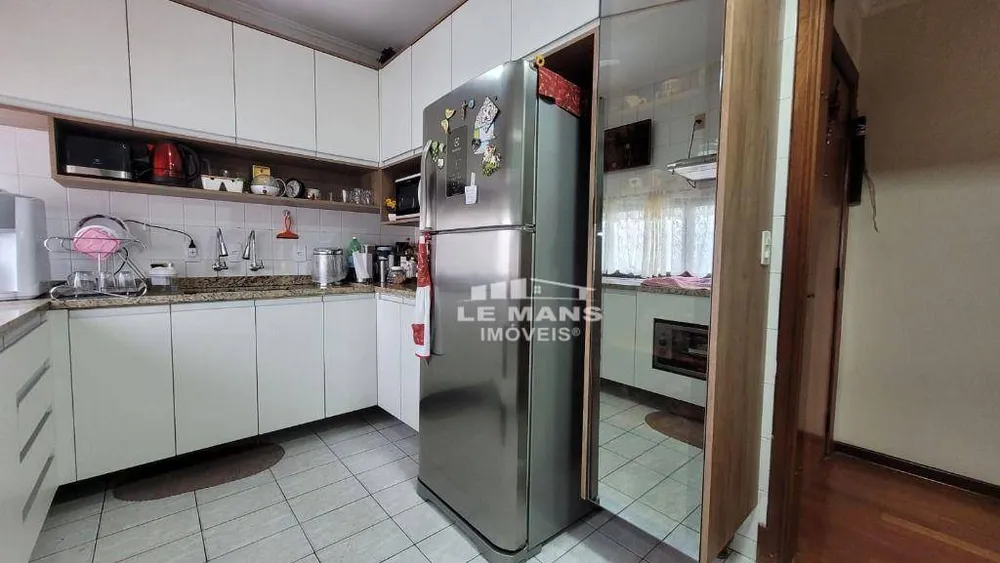 Apartamento, 3 quartos, 110 m² - Foto 1