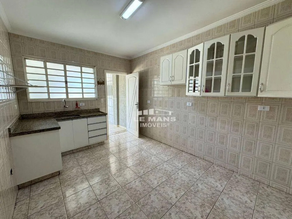 Casa, 5 quartos, 200 m² - Foto 11