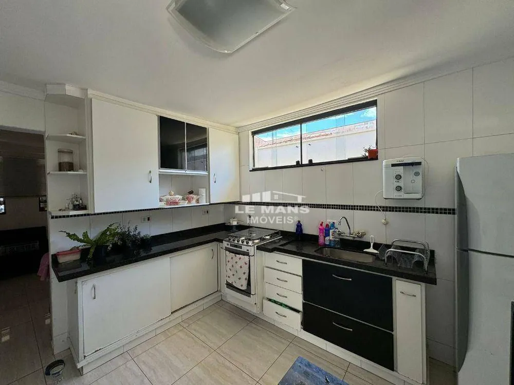 Casa, 5 quartos, 200 m² - Foto 12